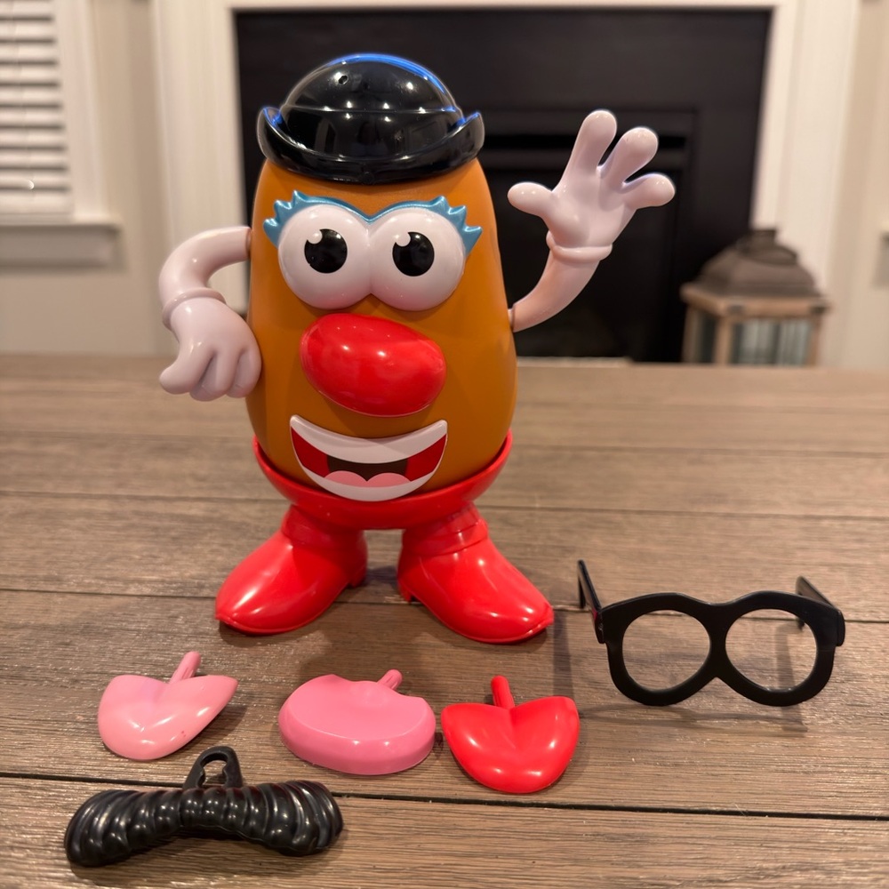 Mrs Potato Head Toy with Accessories